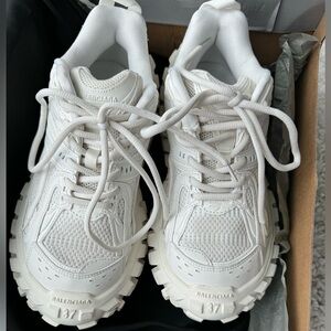 Balenciaga Bouncer Sneakers
